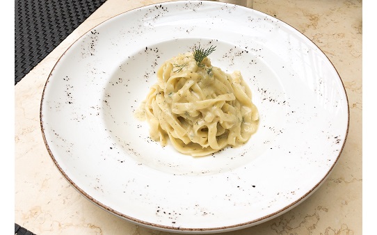 Lemon Tagliolini Thërrime buke, spec, hudhër, limon